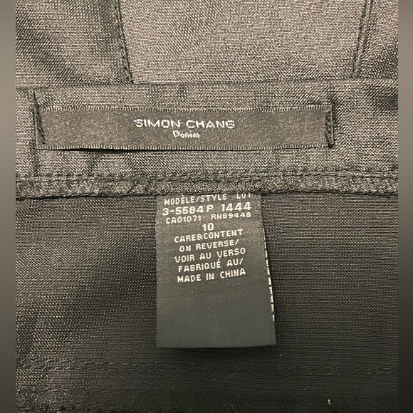 Simon Chang Long Black Skirt - Picture 3 of 5